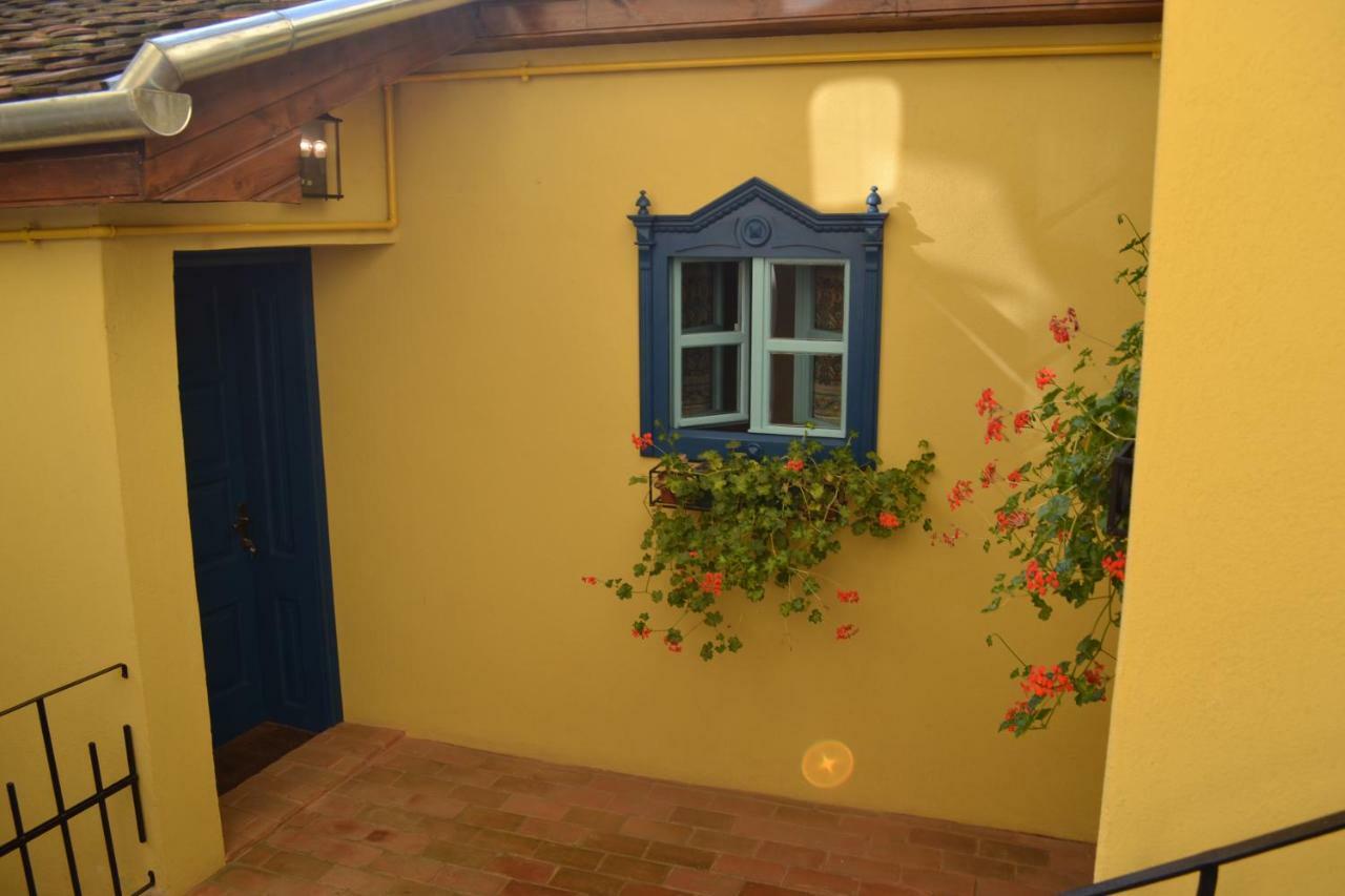 Casa Augustus Apartment ซิวิโชอารา ภายนอก รูปภาพ